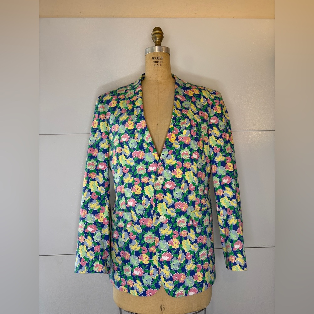 Floral Crown & Ivy Classic Chic Statement‎ Blazer
